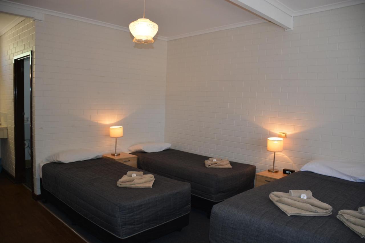 Angaston Vineyards Motel Bagian luar foto
