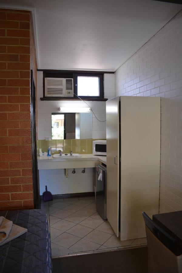 Angaston Vineyards Motel Bagian luar foto