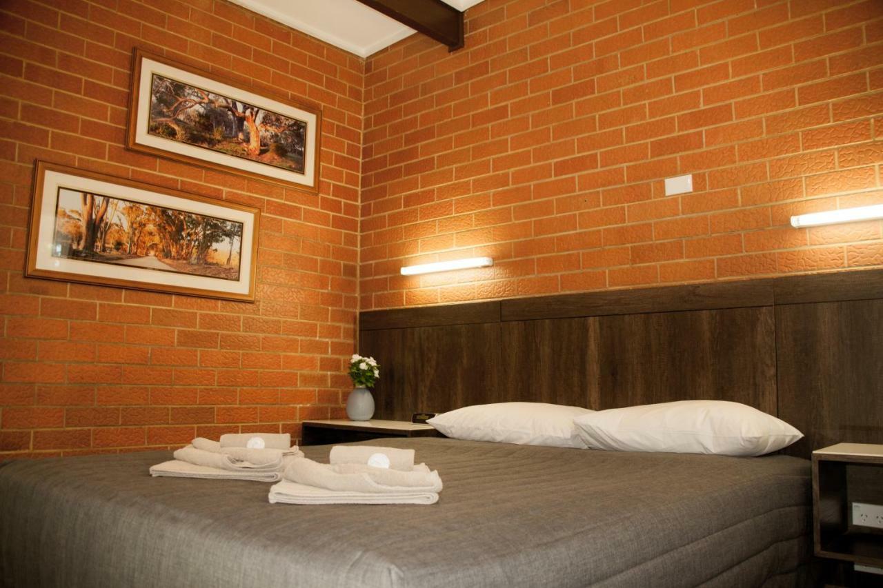 Angaston Vineyards Motel Bagian luar foto
