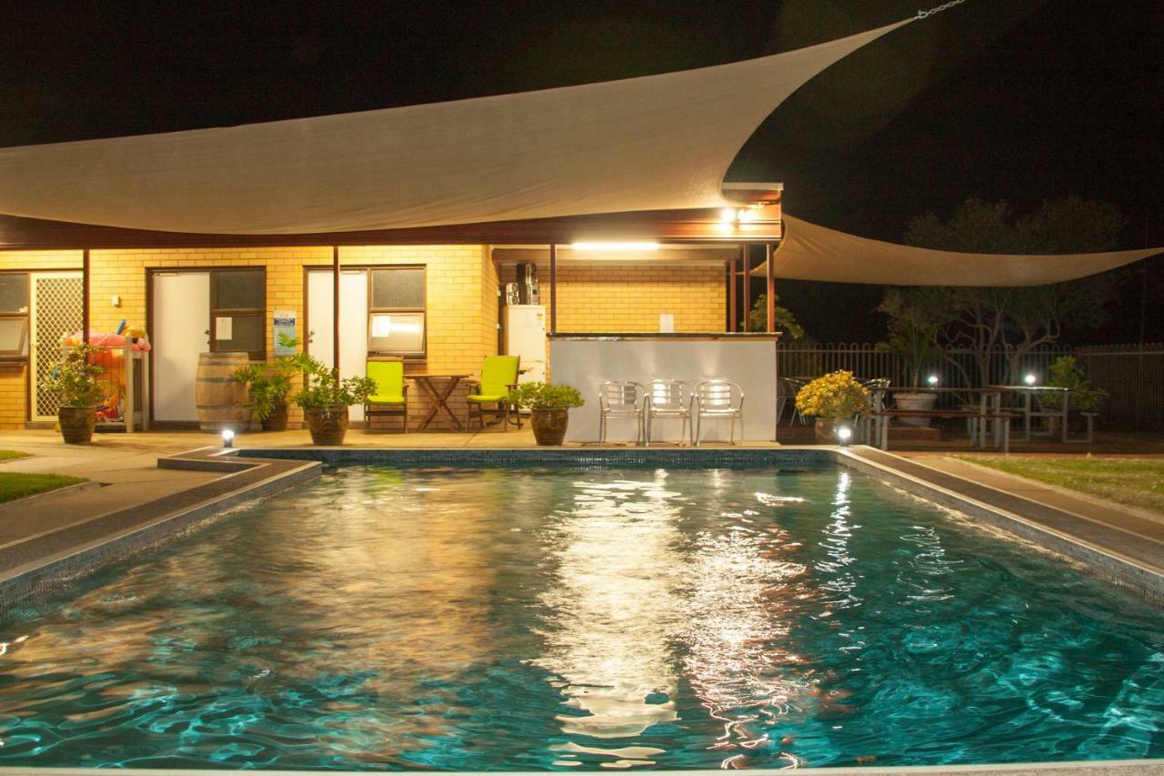 Angaston Vineyards Motel Bagian luar foto