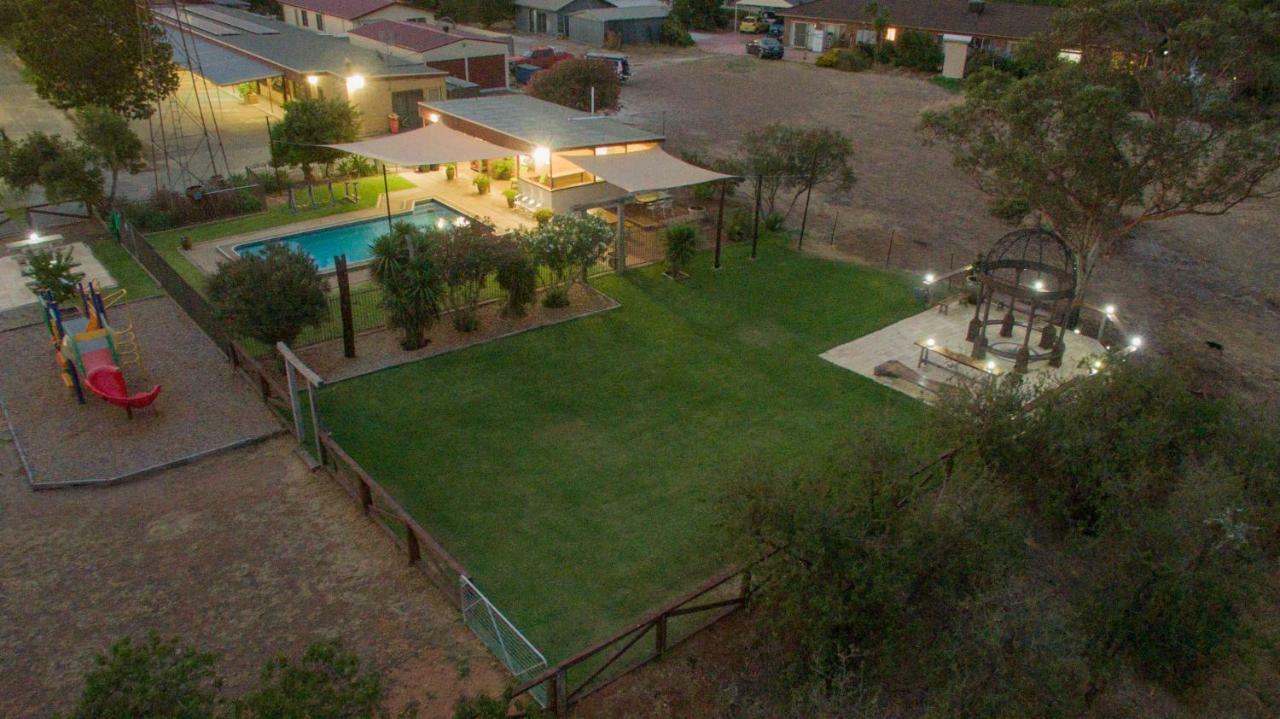 Angaston Vineyards Motel Bagian luar foto