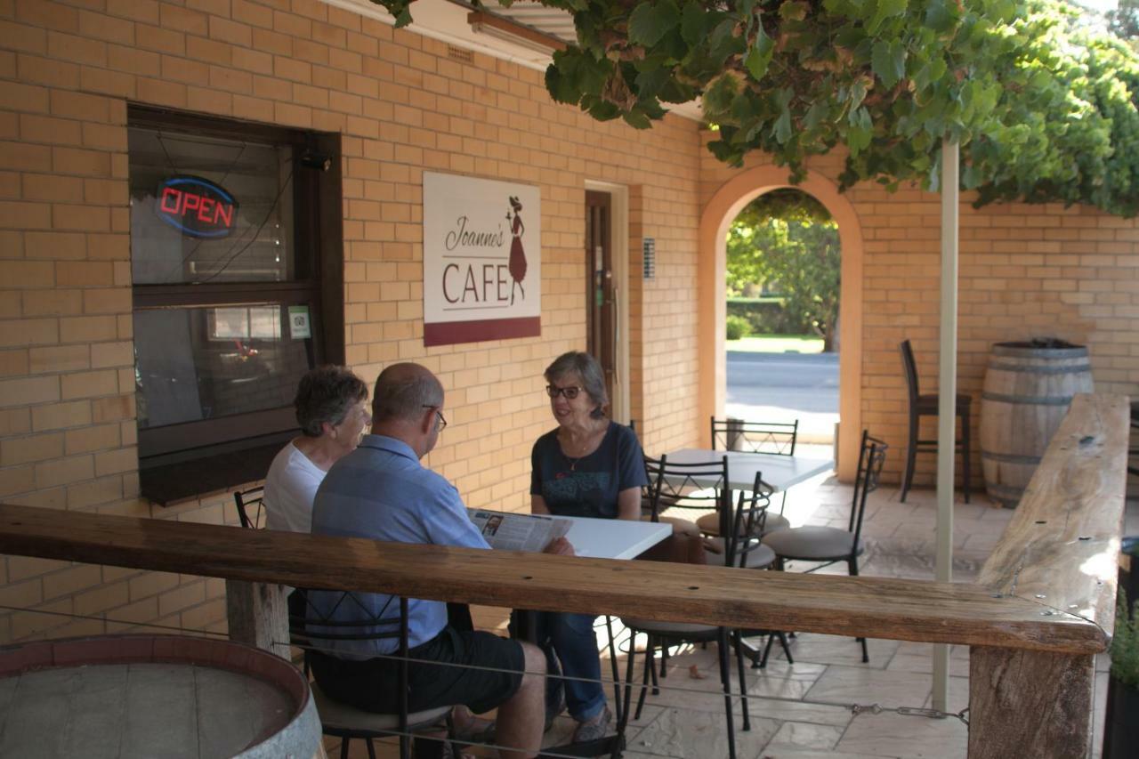Angaston Vineyards Motel Bagian luar foto